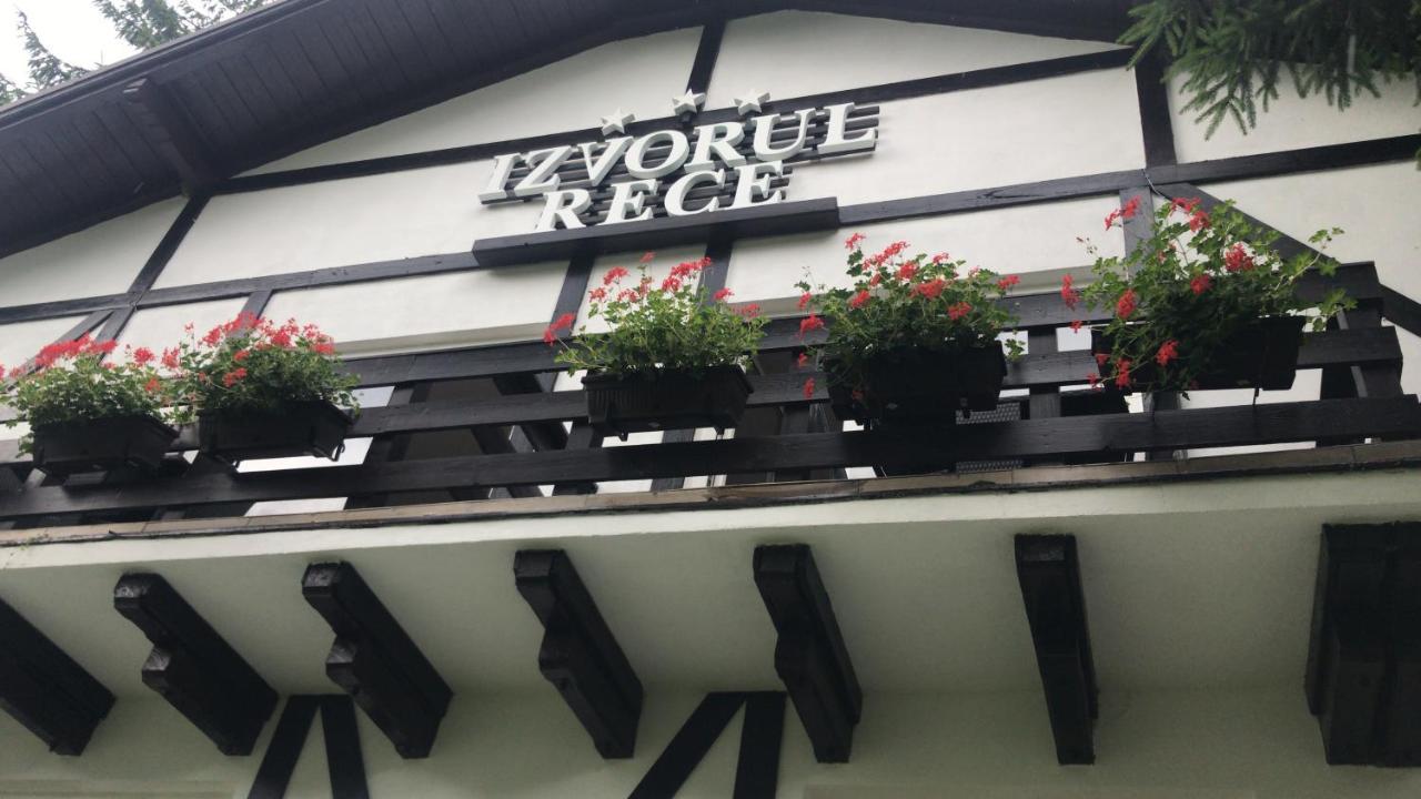 Hanul Izvorul Rece Σινάια Εξωτερικό φωτογραφία