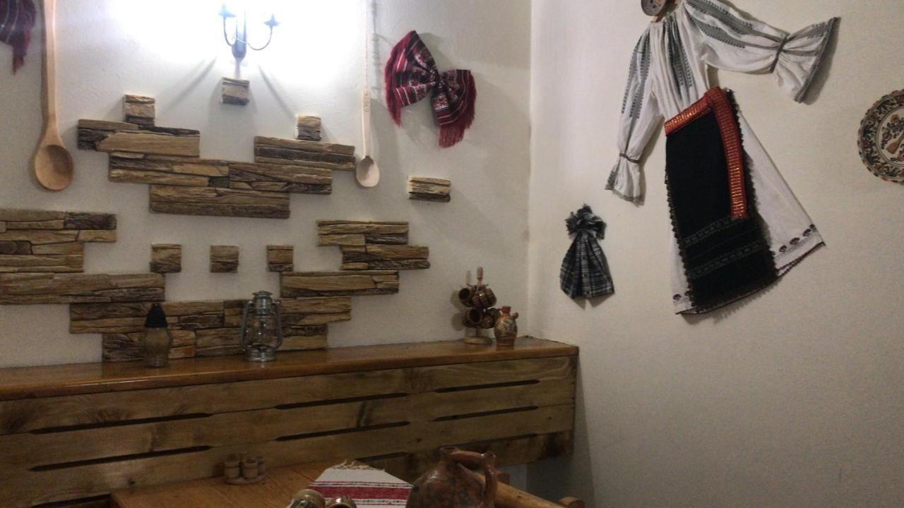 Hanul Izvorul Rece Σινάια Εξωτερικό φωτογραφία