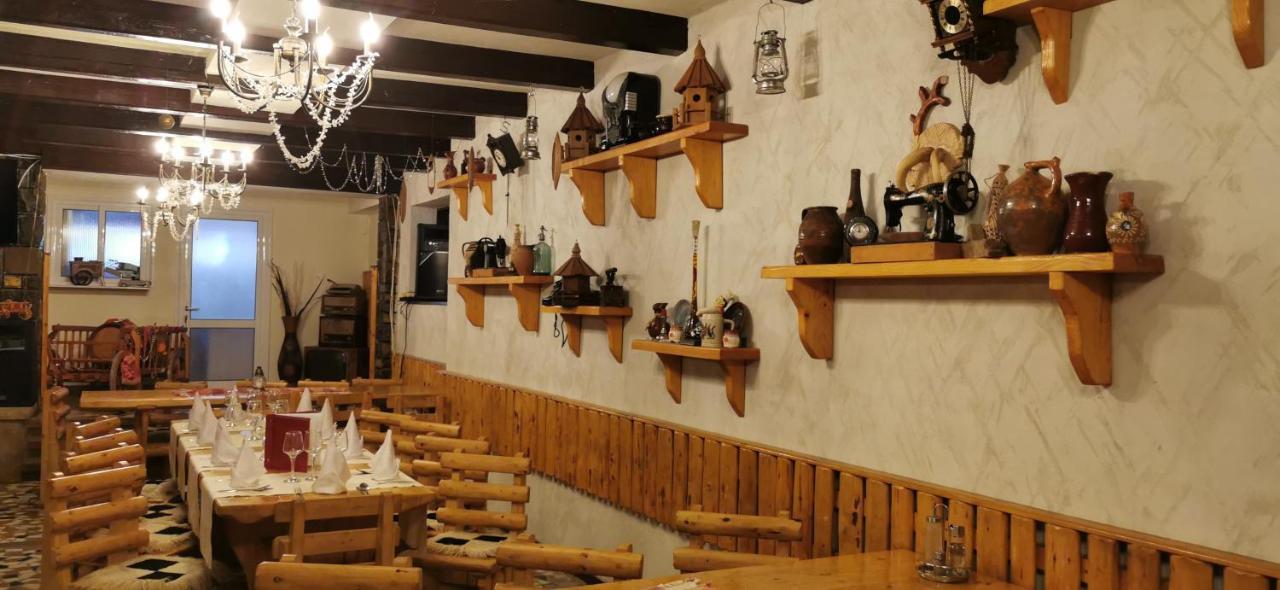 Hanul Izvorul Rece Σινάια Εξωτερικό φωτογραφία