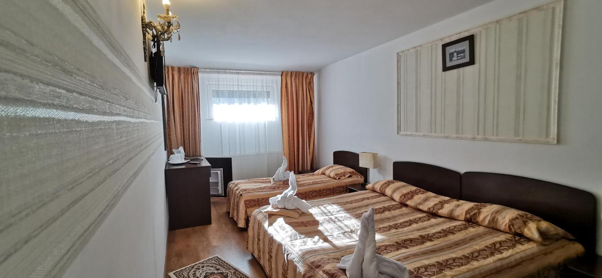 Hanul Izvorul Rece Σινάια Εξωτερικό φωτογραφία